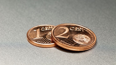 O gasóleo custa mais um cêntimo por litro e a gasolina 95 custa mais 2 cêntimos.&nbsp;