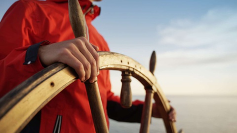 A formação na área do mar abrange diferentes áreas, nomeadamente no âmbito da marinha de comércio e pescas, mas também socorro marítimo.&nbsp;