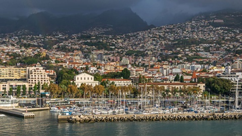 Foto&nbsp; laranik/Shutterstock.com