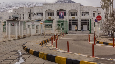 Evacuação foi feita por terra, através das fronteiras com Azerbaijão e Turquemenistão.&nbsp; &nbsp;Foto&nbsp;Matyas Rehak / Shutterstock.com