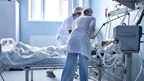 A vítima esteve uma semana em coma no Hospital Dr. Nélio Mendonça. FOTO SHUTTERSTOCK/ARQUIVO