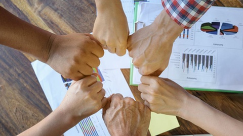 O nível de vida e as oportunidades de emprego nos países de destino são os maiores incentivos para os trabalhadores migrantes