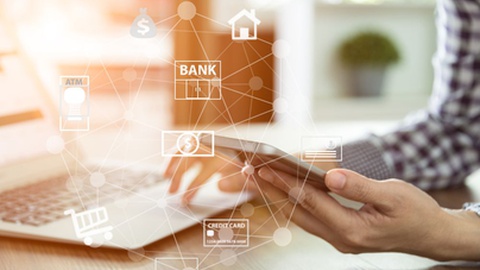 Bancos apostam nos serviços online.&nbsp; Foto Shutterstock