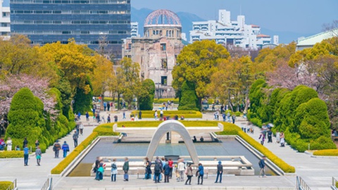 Parque Memorial à Paz, em Hiroshima, um dos pontos de passagem obrigatório para os visitantes à cidade mártir da II Guerra Mundial. Líderes do G7 debatem a paz em tempo de guerra... Foto Shutterstock