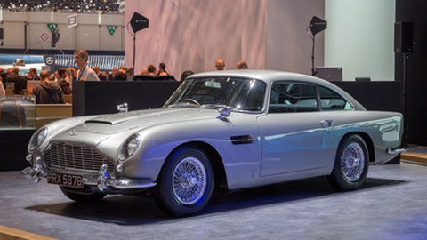 DB5 de James Bond será um dos bólides em exposição.