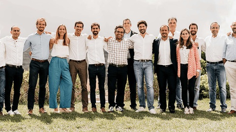 Afonso Salema com a equipa da Start Campus