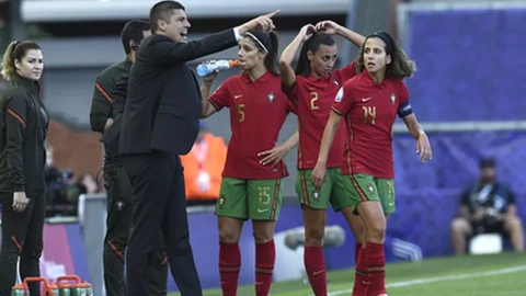 Jogo histórico no Algarve no futebol feminino