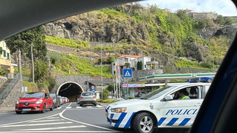 Trânsito está caótico.