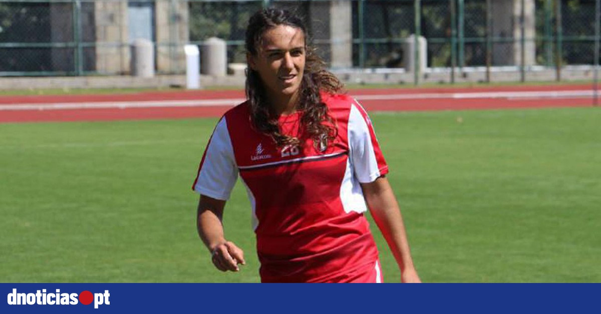 Madeirense Laura Luís renova contrato com o Sporting de Braga ...
