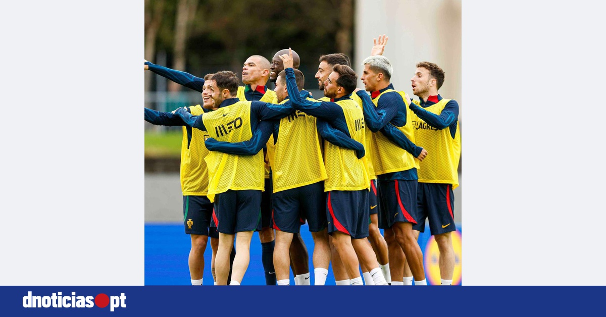 O onze de Portugal para o jogo contra a Islândia