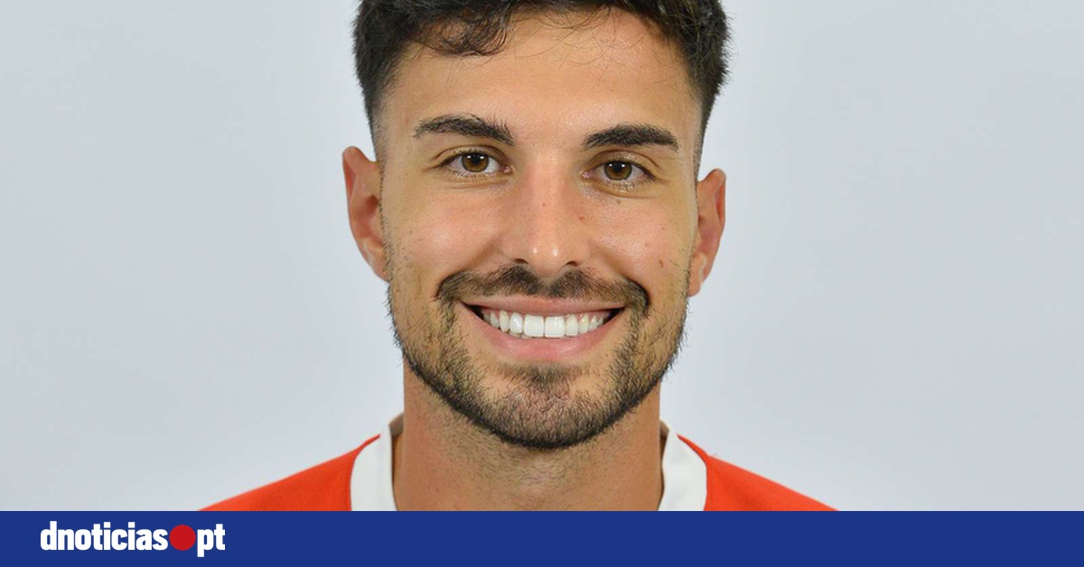 João Tavares rescinde com o Marítimo e ingressa no Belenenses ...