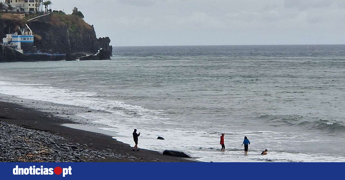 Severe Weather Hits Madeira: Essential Safety Recommendations Issued by Civil Protection