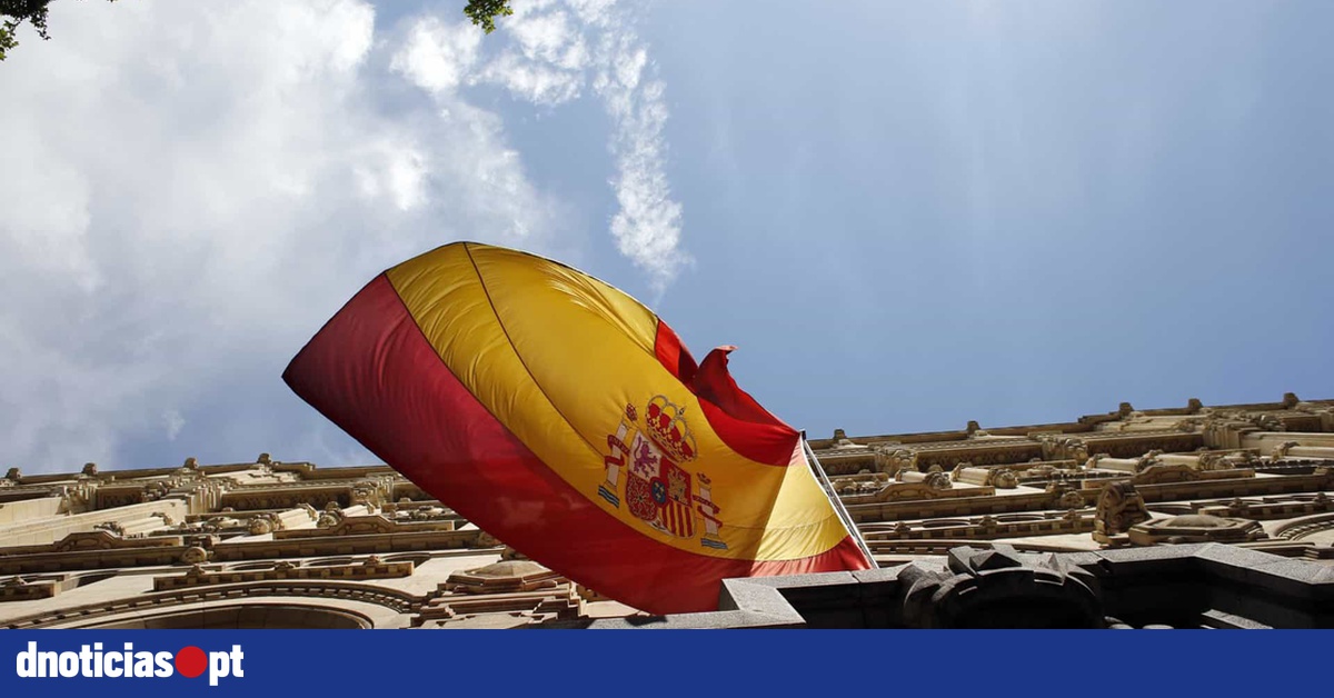 3.200 personas registradas como desempleadas en España en julio – DNOTICIAS.PT